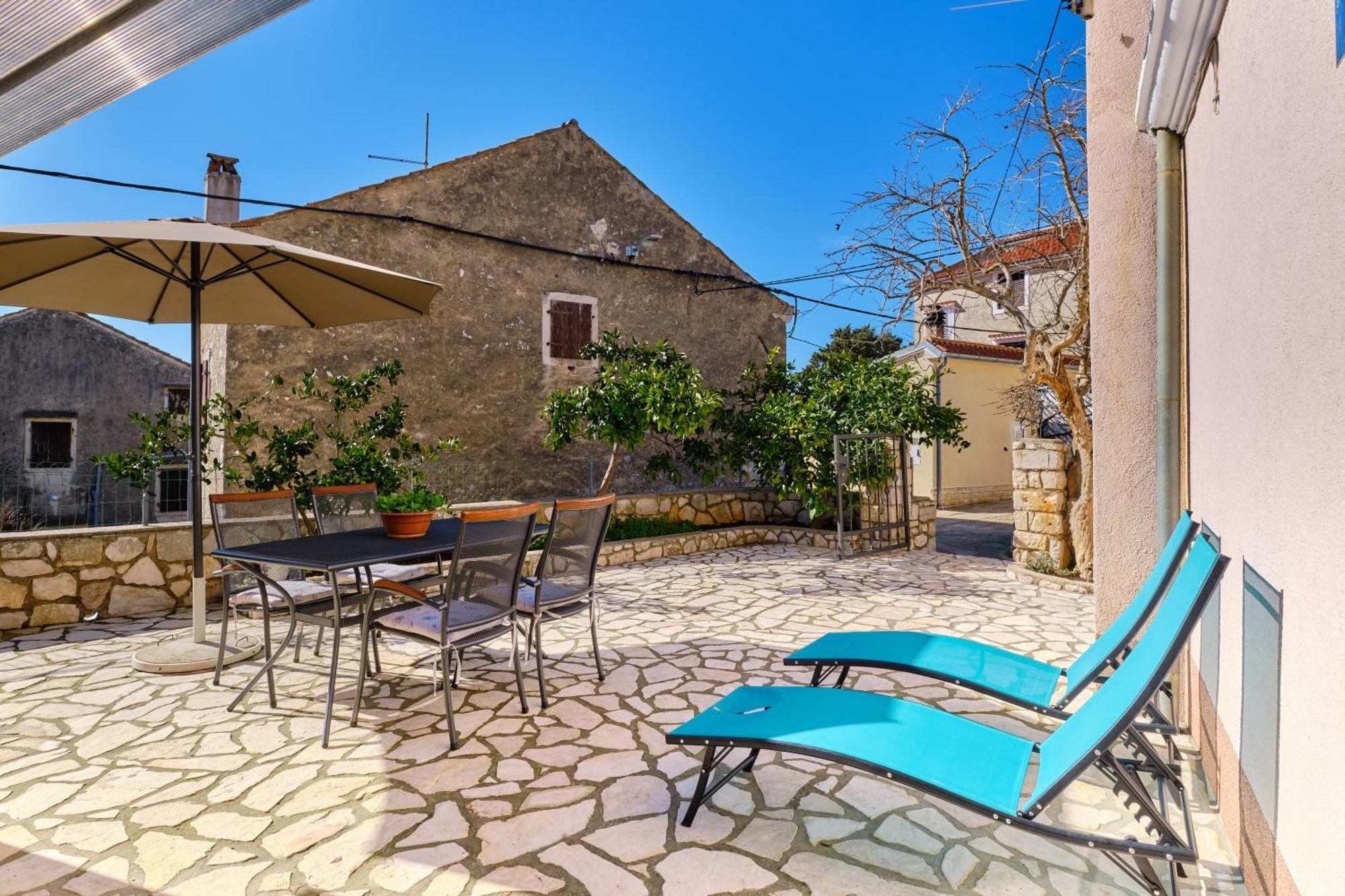 Čunski Apartment Angela מראה חיצוני תמונה