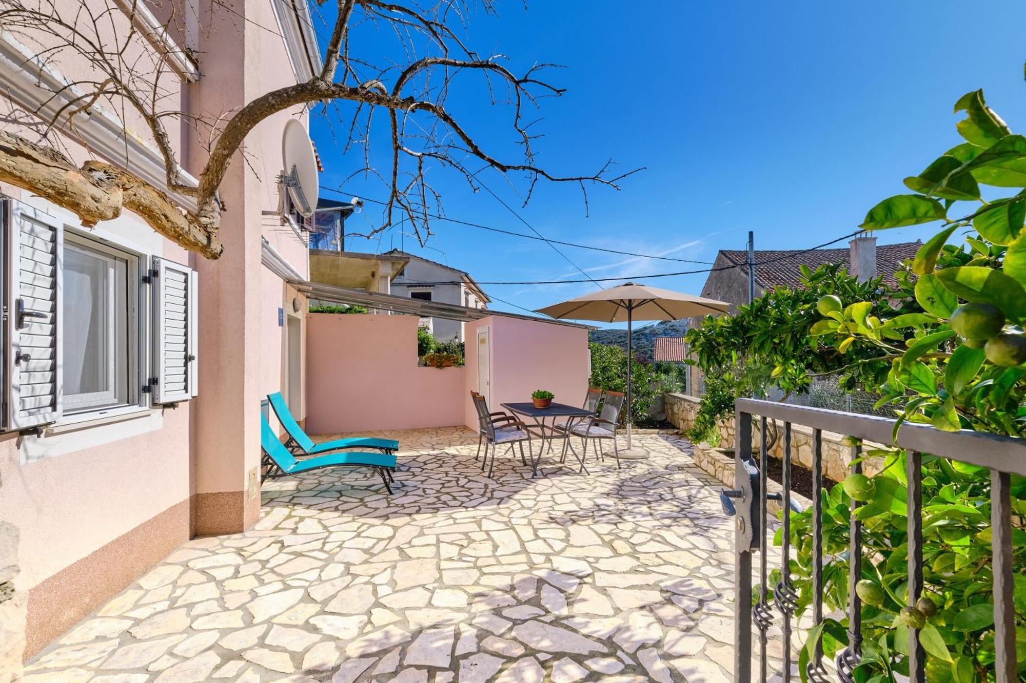 Čunski Apartment Angela מראה חיצוני תמונה